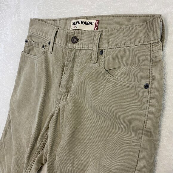 Levi's 514 Men's Slim Straight Beige Corduroy Shorts 30x32 - Picture 2 of 9